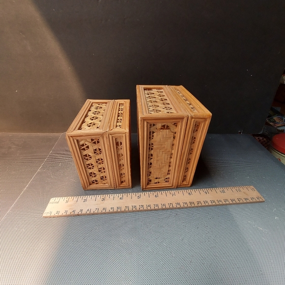 Bamboo woven intricate trinket jewelry boxes from China - Picture 2 of 7